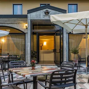 postumia-hotel.hotelinveneto.com/